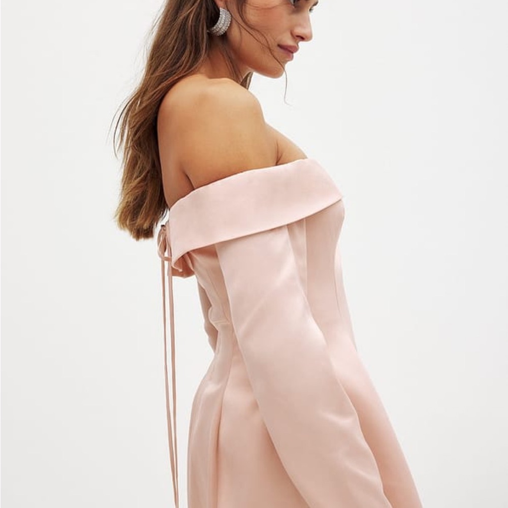 NA-KD Blush Pink Dress